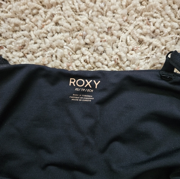 Roxy Black Bralette/ Top - xs - Picture 2 of 6